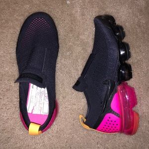 Navy Blue and Hot pink Nike Air Vapormax Flyknit 2